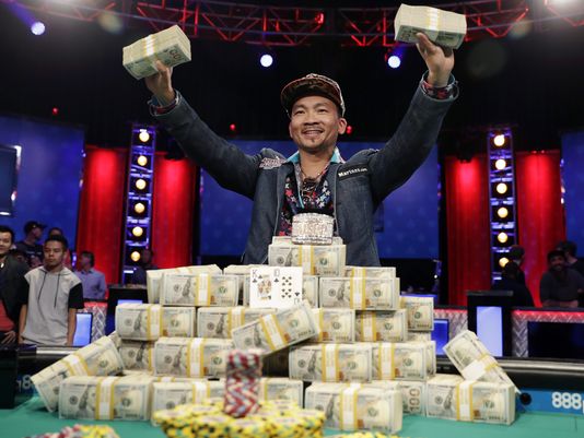 Mindful Martin Luther King Junior boliger WSOP 2016 Champion - Qui Nguyen - Poker Champion